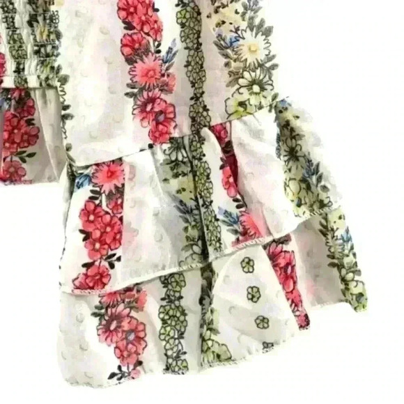 Midnight Sky Nwts Size Large Women's Floral Bell Tiered Sleeve Ruffle Blouse. - Picture 5 of 6